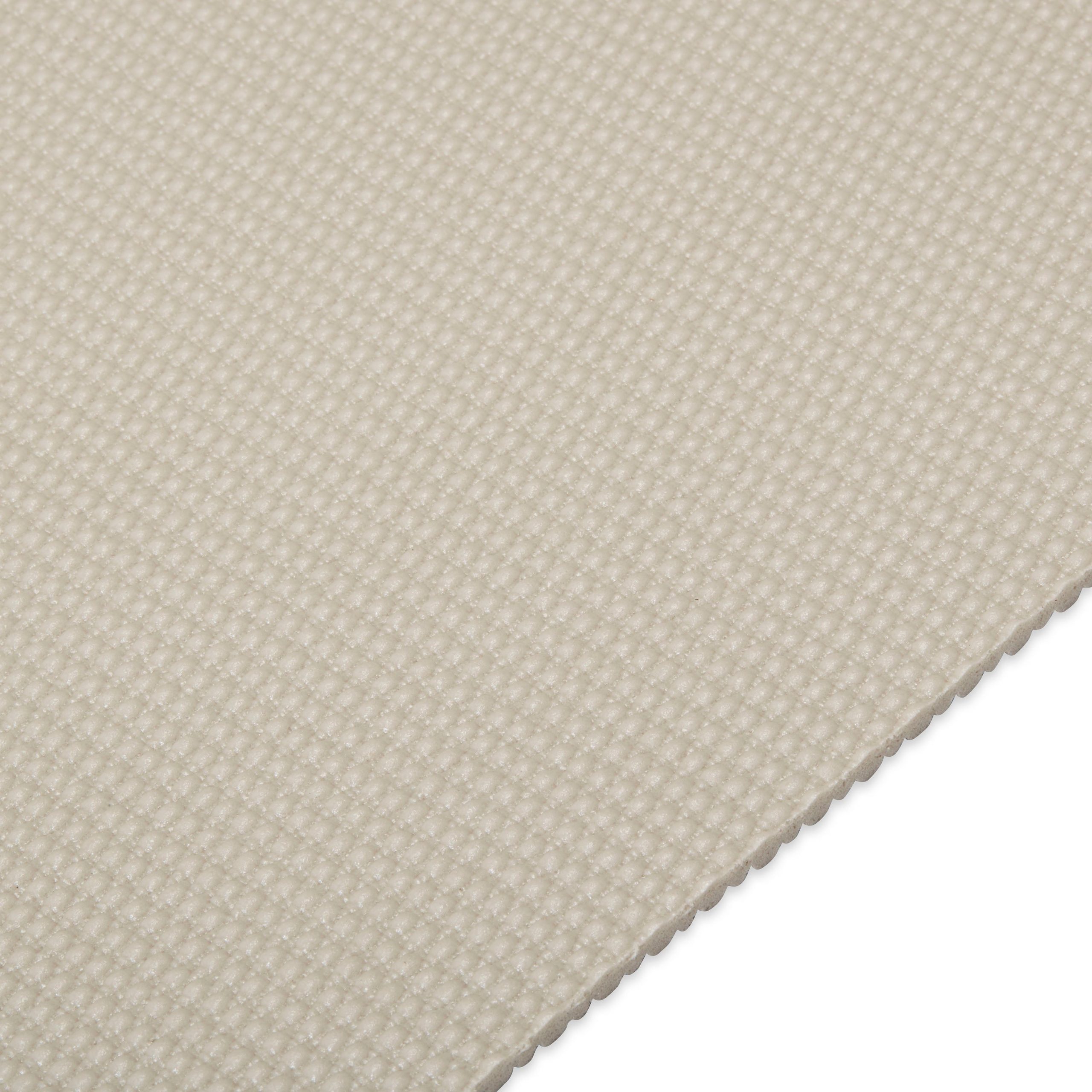 05-64951_5MM-GAIAM-SOLID-YOGA-MAT-SANDSTONE_D.jpg